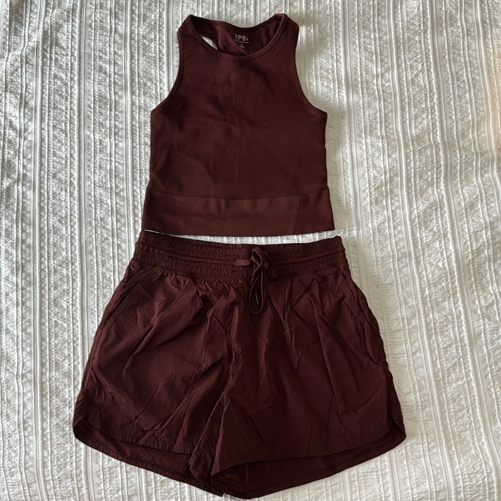 Abercrombie & Fitch Maroon Athletic Shorts set